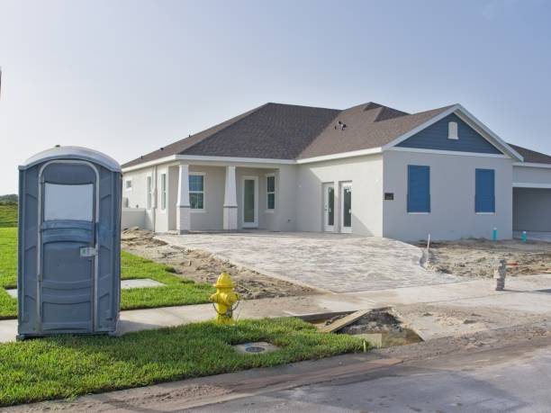 Best Portable restroom trailer rental  in Byron, CA